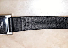 GUCCI 1600 Stainless Steel 83003L & Black Leather Quartz Watch *NEEDS BATTERY