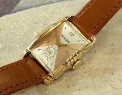 1953 Vintage BULOVA PRESIDENT, Stunning SALMON/SILVER Dial, Serviced & Warranty