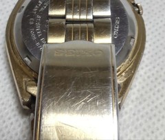 Seiko 5 Automatic Watch 7009-876A Gold Running wrist 20.0cm/7.9in