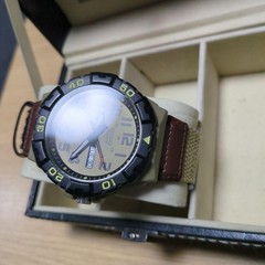 Casio MRW-210HB-5BV Quartz Watch Used