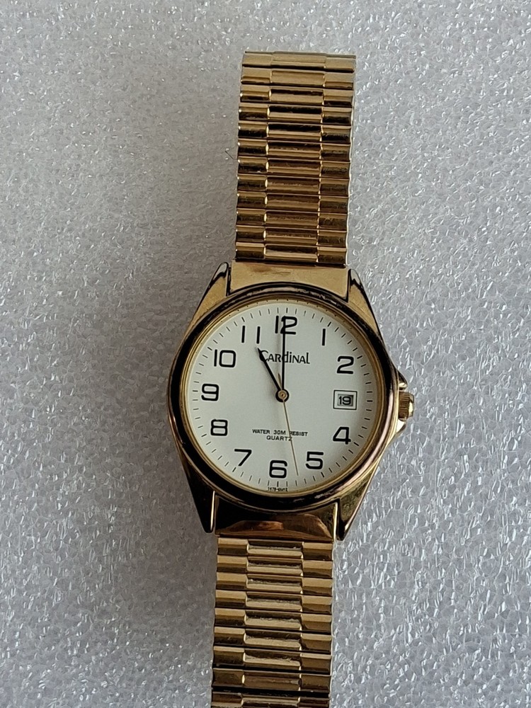 Vintage Cardinal wristwatch gold and silvertone stainless steel 30M parts or rep