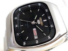 Vintage Seiko 5 Automatic Watch Black Military Dial 6309 TV Screen Case