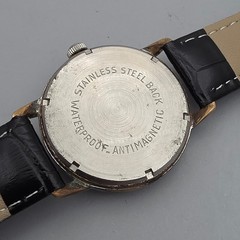 Vintage HELBROS men’s manual wind watch Linen dial with Atr number france 1960s