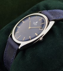 Vintage Universal Genève Men Watch Ref. 842111 Cal.42 Repainted Blue Dial