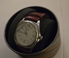 Unisex RELIC Silver Tone Classic Quartz Logo Watch Brown Leather PRP050 NEW