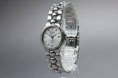 [NEAR MINT] Longines Conquest V.H.P. Silver Dial L1.113.4 Women’s Quartz JAPAN