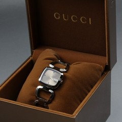 Near MINT GUCCI G Collection YA125401/125.5 Brown 3PD Quartz Ladies Watch w/ Box