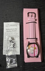 VTG PEANUTS Snoopy & Woodstock Pink Analog Watch W/ Charm Bracelet New In Box