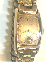 WORKING 1947 HAMILTON MENS WRIST WATCH 982 19 JEWEL 14K GF SPEIDEL BAND