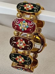 RARE, Vintage Joan Rivers Floral Enameled Stretch Bracelet Watch