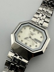 Vintage Seiko 5 Automatic Authentic Japan Made Men’s Wrist Watch