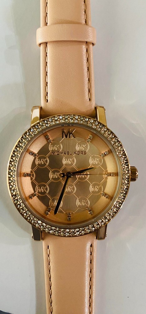 Brand NEW AUTHENTIC MICHAEL KORS ROSE GOLD PINK CRYSTALS WOMEN’S MK2987 WATCH