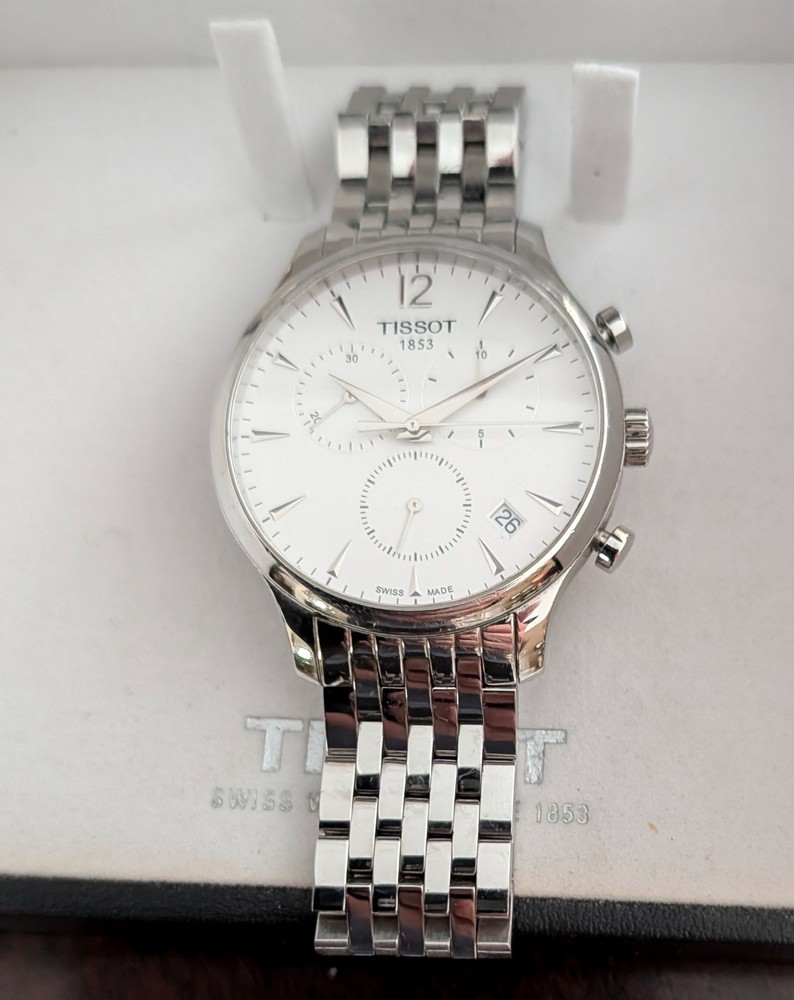 Tissot 1853 Chronograph with a G10 quartz movement