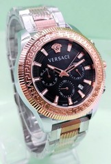 Awesome Versace Date Indicator Chronograph Analog Quartz Men’s Wrist Watch