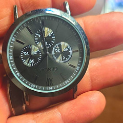 Geneva KY948GU Quartz Watch Gray Sunburst Dial Silver SS Case Black Leather