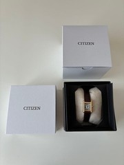 Excellent Condition Includes Box and Manual Kii CITIZEN Watch Square Gold Brown
