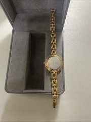 Waltham Diamond Accent Quartz Watch # YWL-200 Gold Tone Bracelet Dress. Works