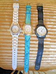 Lot of 3 Gossip/Geneva/Milan Ladies watches Leather/Rubber/Weave straps –