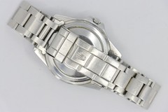 Rolex GMT-Master 1675 Pepsi Matte Black Dial Oyster Fold Over Band Circa 1973