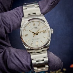 Rolex Oyster Perpetual 36 Silver Dial Oyster Bracelet Complete Set Ref. 126000