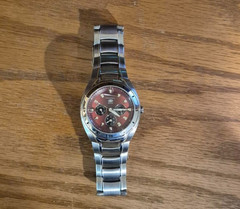 Fossil Blue BQ-9188 Red Dial Day Date Watch Stainless Steel 100M New Battery