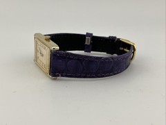 Vtg LORUS Seiko Ladies 28mm Watch Gold Tone Gold Tank Dial Roman Numbers -RUNS