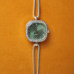 Emerald Green Crystal Watch Stainless Steel Chain Bracelet Quartz Adjustable