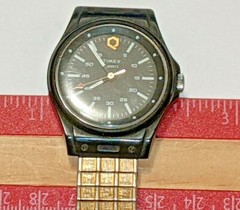 VINTAGE TIMEX QUARTZ PHILIPPINES STAINLESS STEEL USA BAND