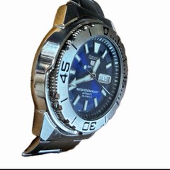 Dead Level Tuna Can SEIKO 5 Sports Automatic Diver 23 Jewels SNZE93k1
