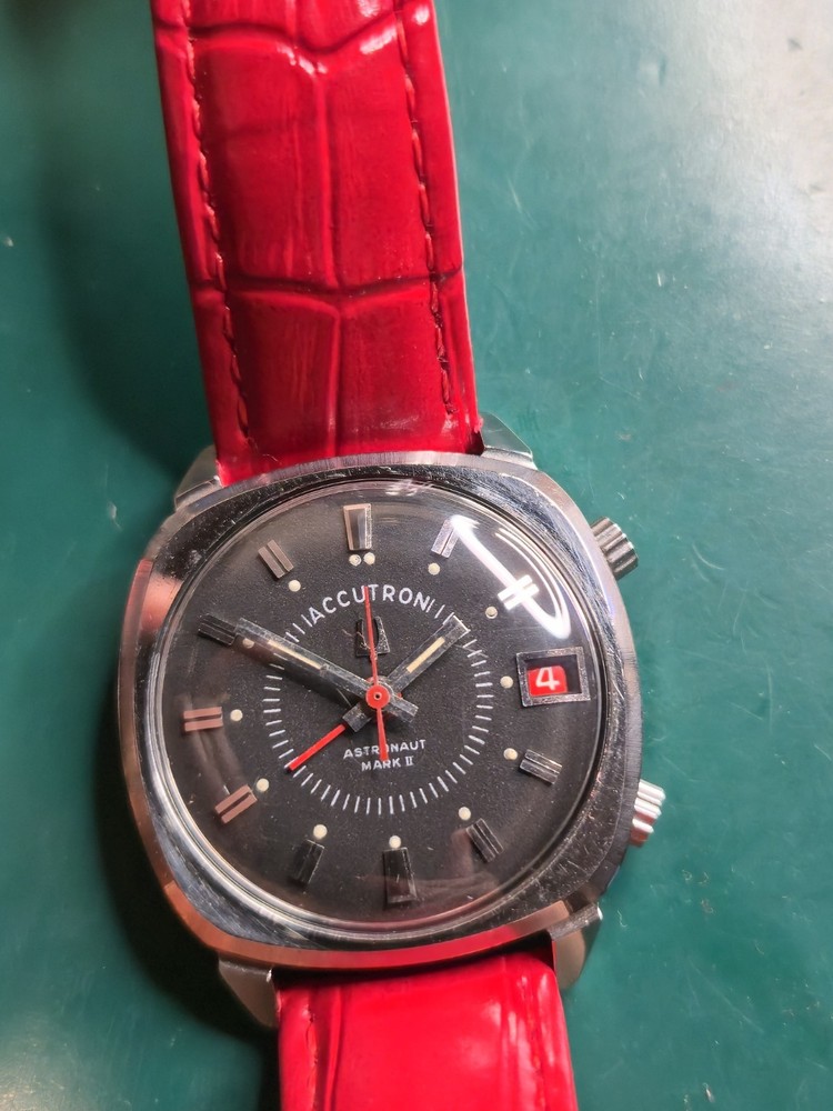 Bulova Accutron Series 2185 Watch Astronaut Mark II GMT Running