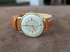 Wittnauer 36mm 10k Gold Filled Case Linen Dial Leather Strap Vintage Unisex