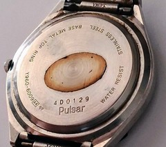 Pulsar Alarm Quartz Vintage 38mm White Dial Black Bezel Watch FOR PARTS/REPAIR
