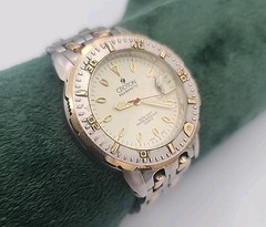 Croton Men’s Stainless Steel Aquamatic Quartz Watch 5ATM 150FT Needs Repair