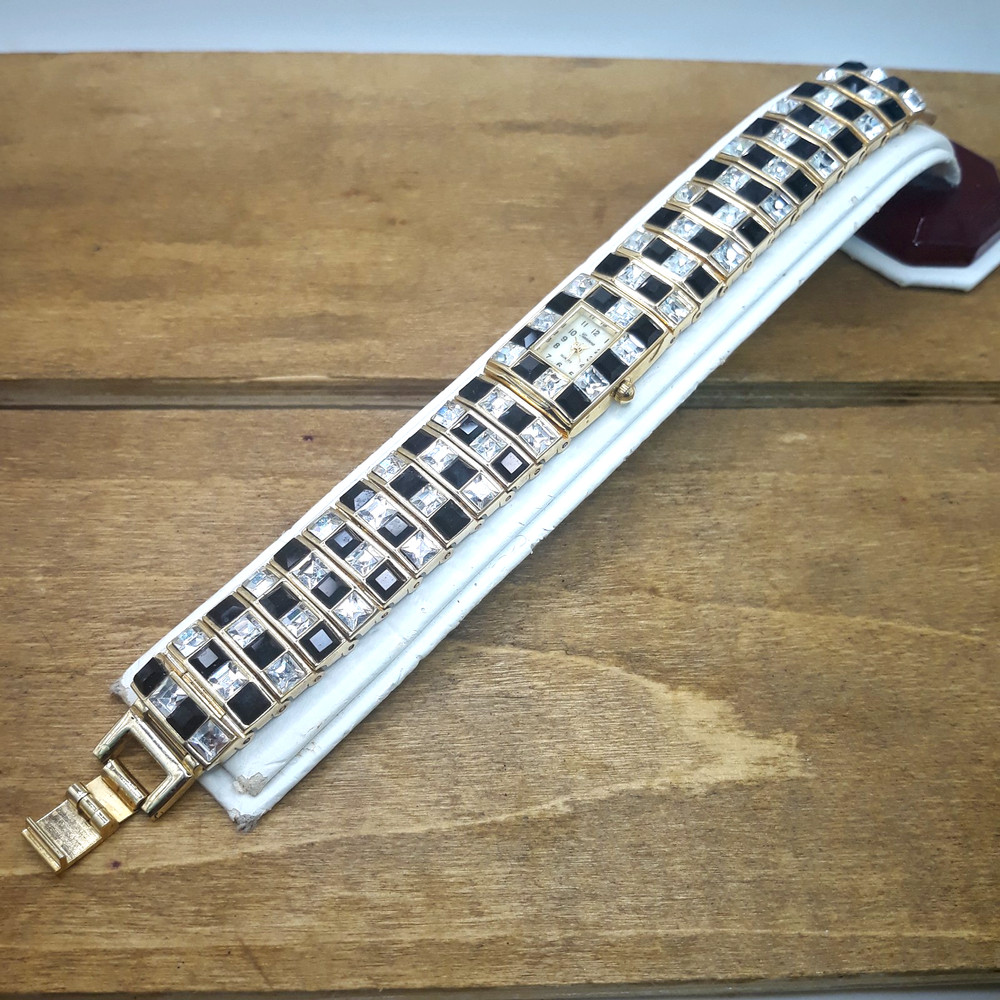 Ladies Geneva Icy Black & Clear Rhinestone Gold Tone Bracelet Watch 7″ (working)