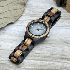 Wooden Watch for Women Natural Wood round Analog Quartz Watches with Gradient Gr