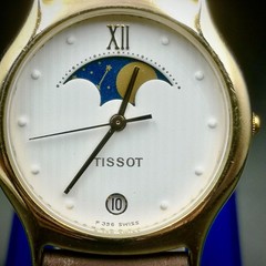 Vintage and Rare TISSOT Moonphase Unisex quartz watch. Mineral Crystal. F356