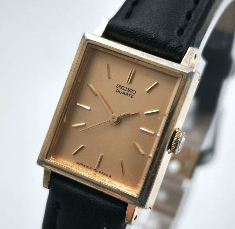 SEIKO 2C21-5190 Quartz Ladies Vintage Wristwatch Gold wrist 15.0cm/5.9in