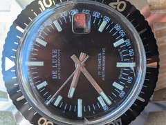 Vintage 1970’s De Luxe Diver w/Tachy Dial,Warm Patina,Red Date Wheel,Runs FAST