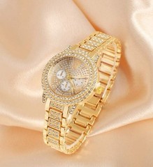 Women’s Gold Tone Dress Bracelet Watch 32mm Analog 12-Hour Crystal Bezel