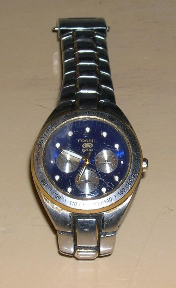 FOSSIL Blue Men’s Silver Wristwatch, Model BQ 9067