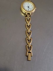 GUESS Watch Women’s Vintage Gold Tone Analog Quartz 1996 Japan 5.5 inch 24 mm