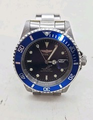 Invicta Men’s Watch Pro Diver Quartz Blue Dial Silver Steel Bracelet 26971 (1)