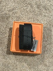 Hush Puppies HP.3628M.2522 Mens Quartz Watch Black Leather NOS Needs Battery NEW