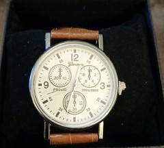 Geneva Watch: NICE MULTIPURPOSE WATCH Battery Powered FREE SHIPPING