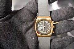 Brew Metric Gold – Black Dial Chronograph With Additional Rubber Brew Strap