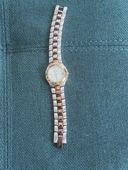 Fossil F2 Women’s Watch ES-9551 Two Tone Stainless Steel Mother Pearl Dial works