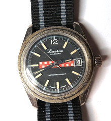 VINTAGE SWISS MENS LUCERNE CALENDAR MANUAL WIND WRISTWATCH NO BEZEL?