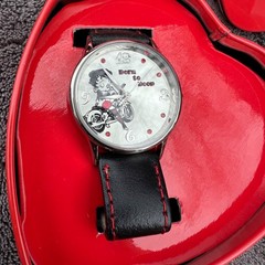 AVON Biker Betty Boop Watch With Heart Tin Avon 2008-Born To Boop! NEW!!