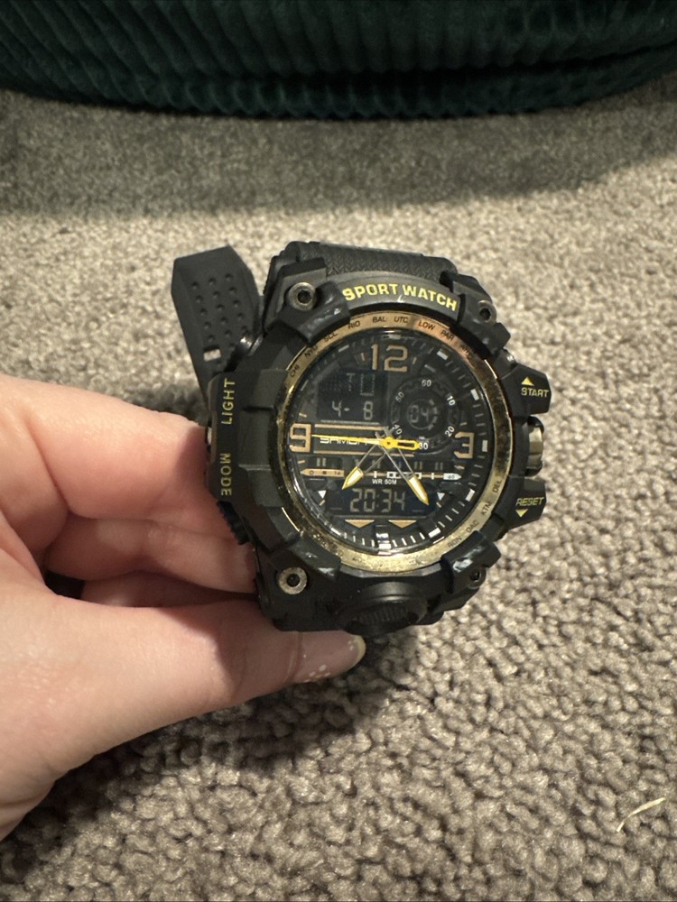 Sanda Sport Watch Black And Gold Water Resistant Stainless Steel Back