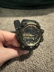 Sanda Sport Watch Black And Gold Water Resistant Stainless Steel Back